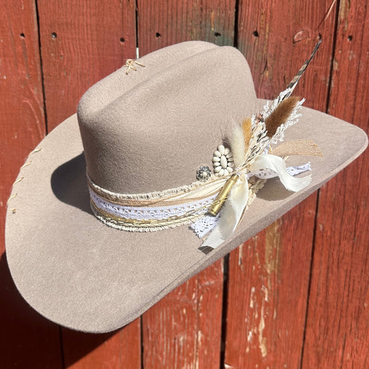 For the neutral girlies 🤎🤍