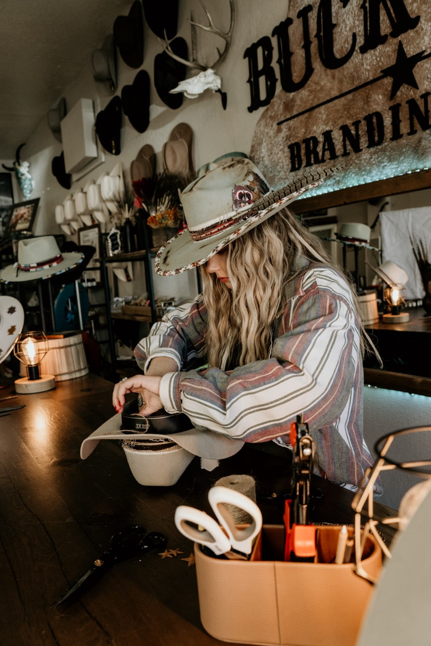 Buck Off Branding Bar